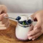 proc-je-jogurt-zdravi-prospesny-odbornici-jmenuji-ctyri-hlavni-vlastnosti.webp.webp